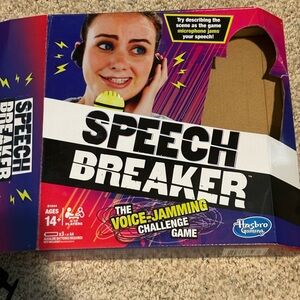 HasbroSpeech Breaker Party Game – Hilarious Public Speaking Challenge Complete